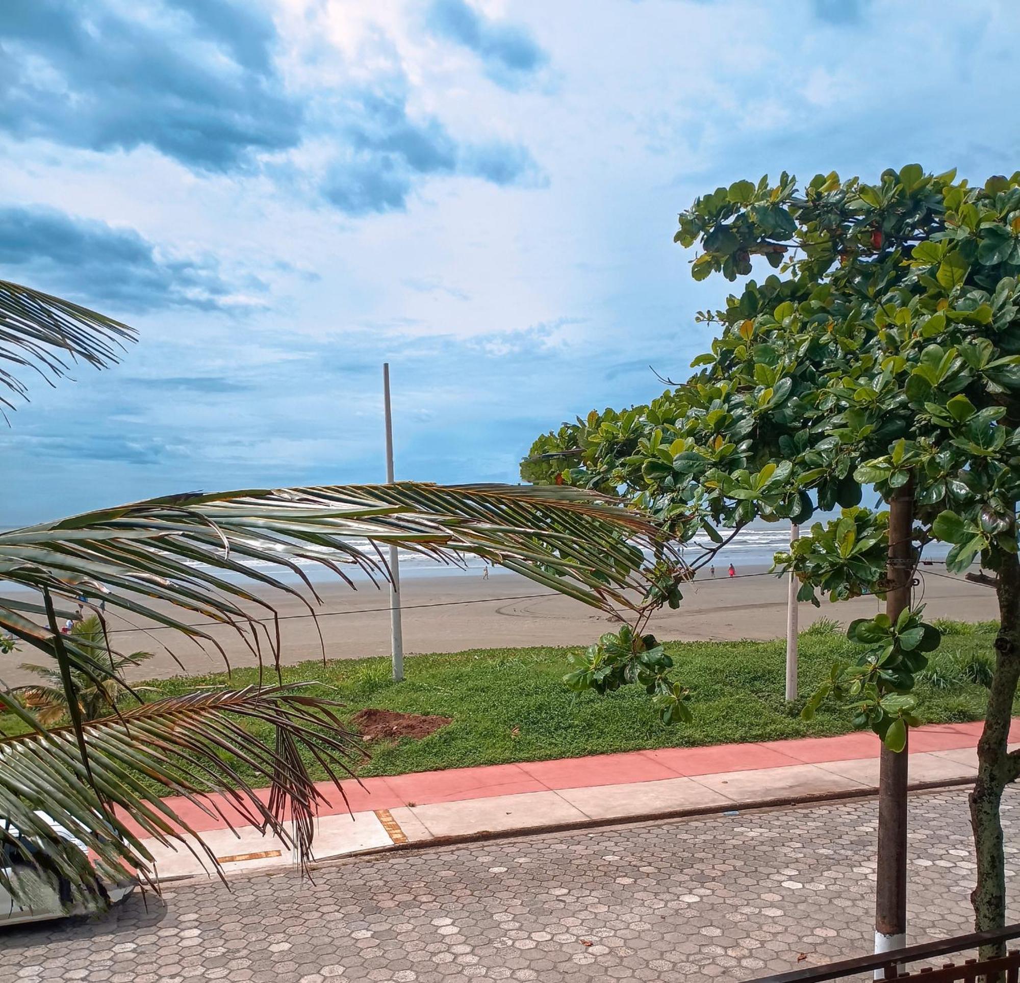 Pousada Beira Mar Peruíbe Exterior foto